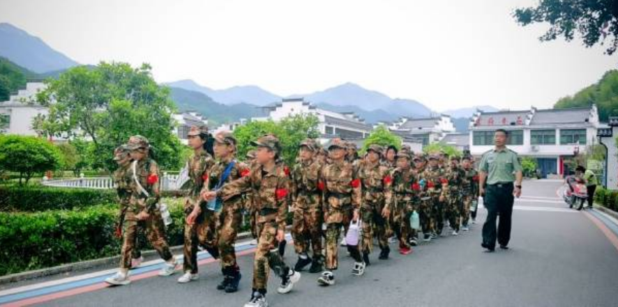潜山官庄军旅乐园迎来首批夏令营学员！ 图1