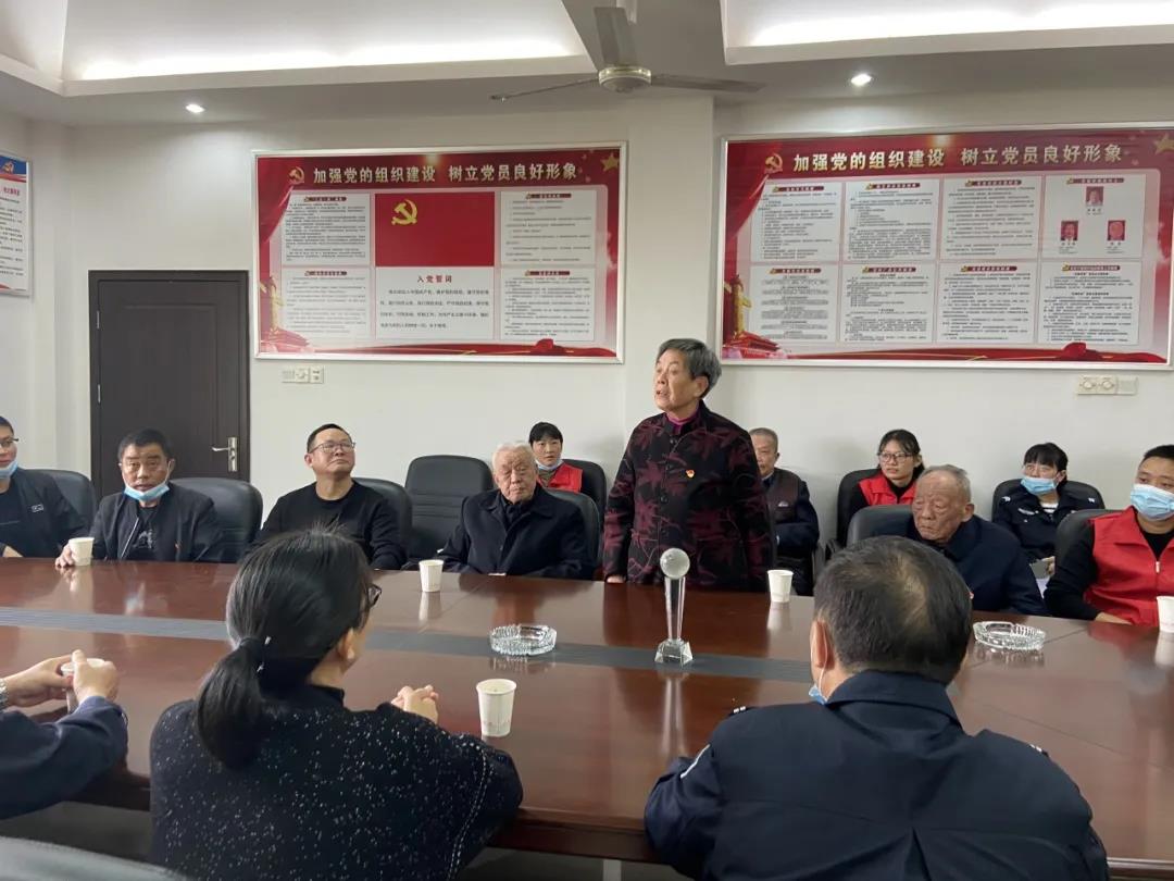 爱在重阳节情暖老人心 图12